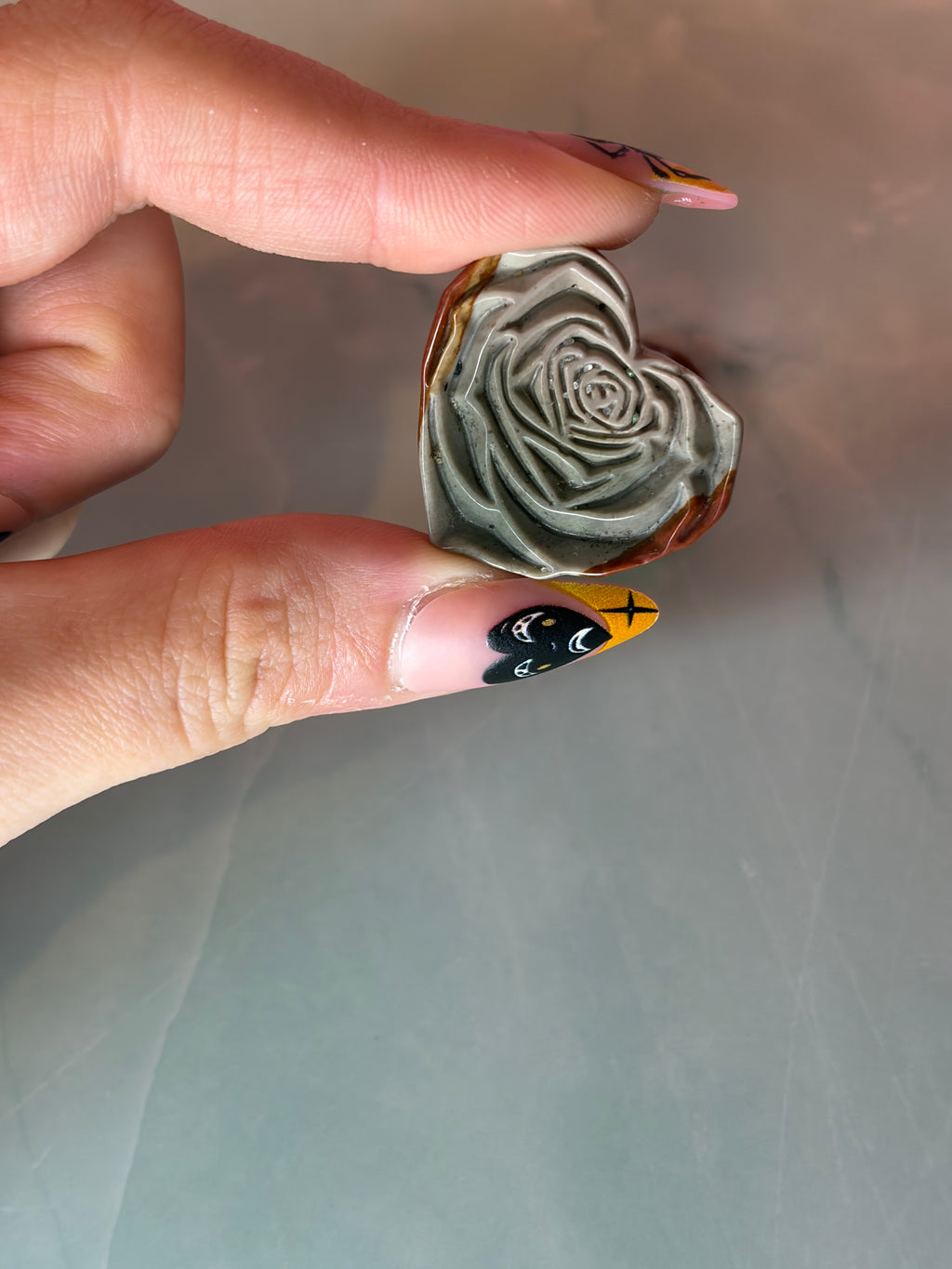 Alashan Agate Rose Heart Carving