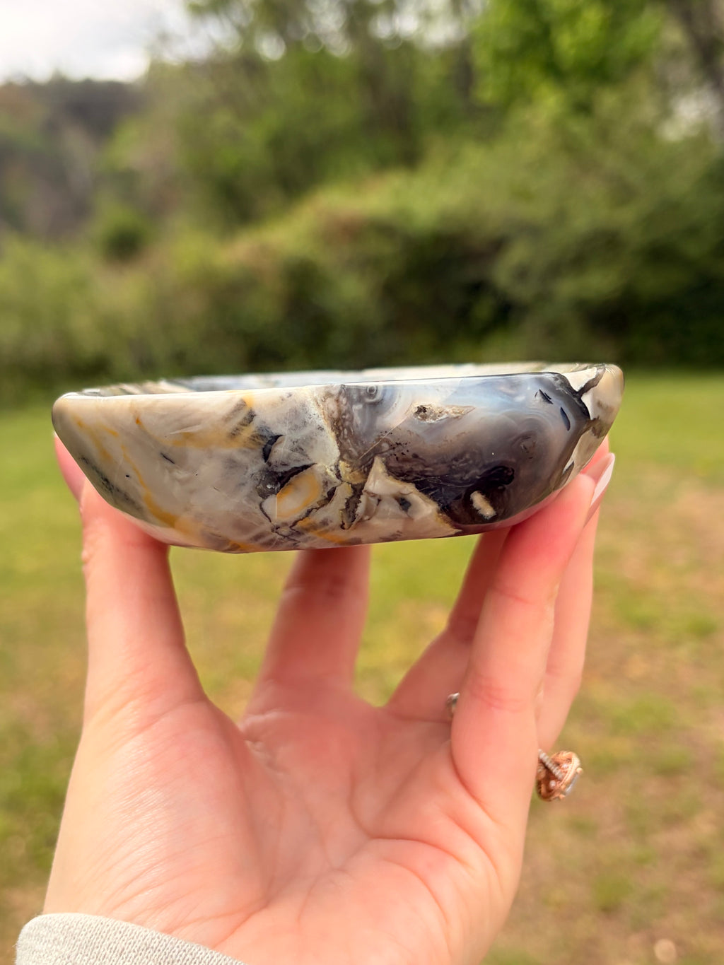 Shallow Volcano Agate Bowl – UV Reactive & Grounding