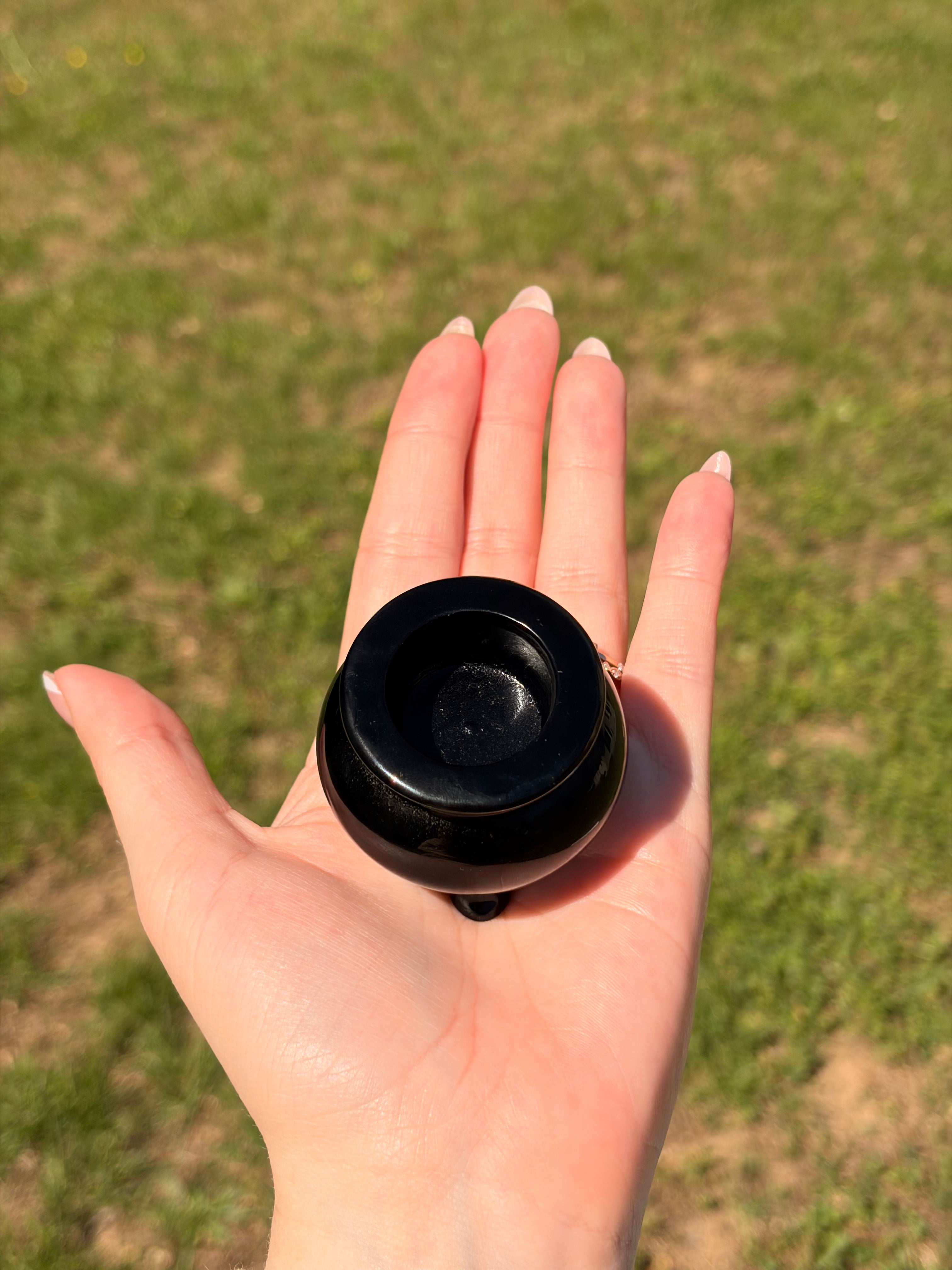 Black Obsidian Cauldron