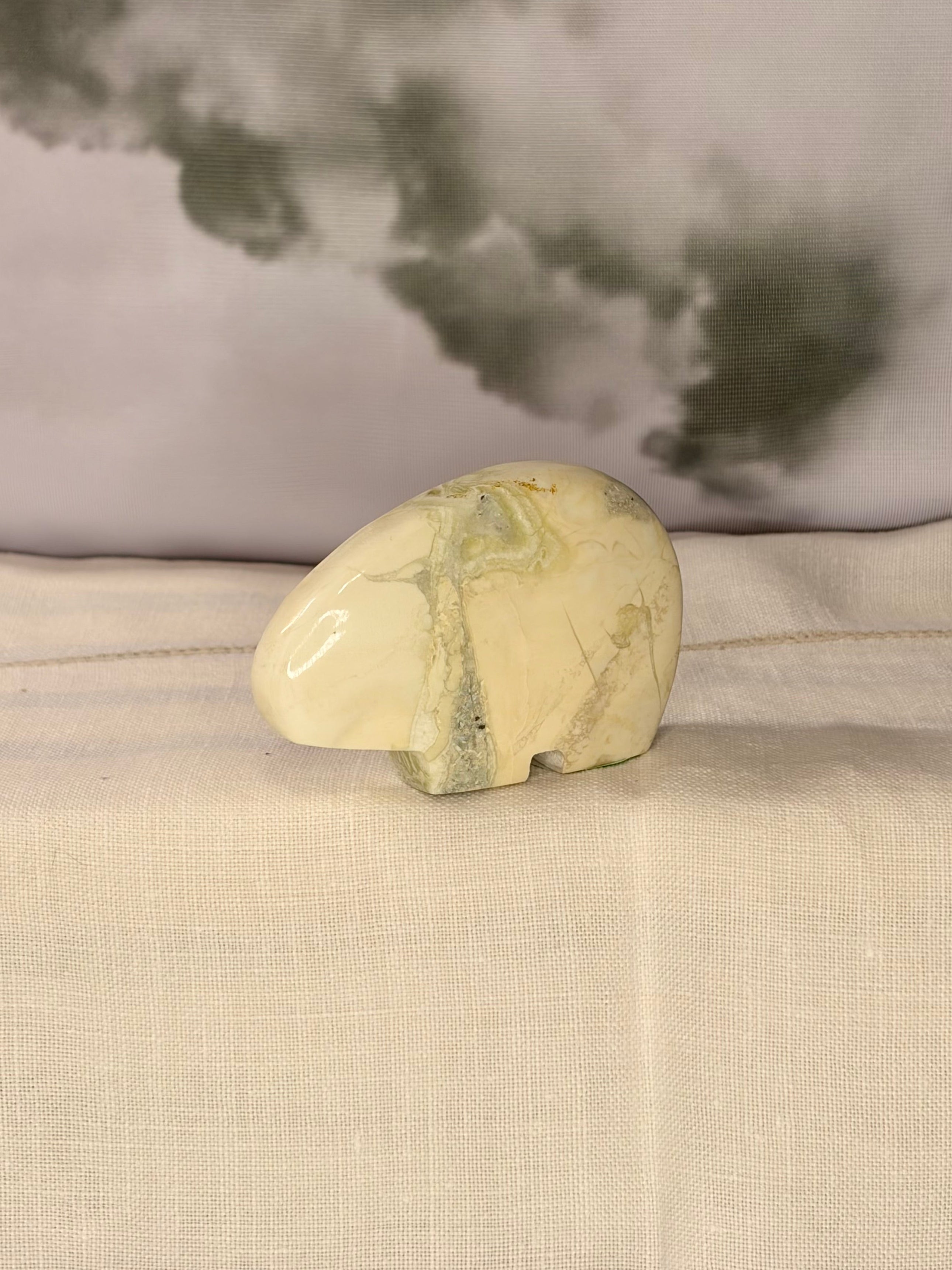 Green Maligano Jasper Bear Carving - Option A