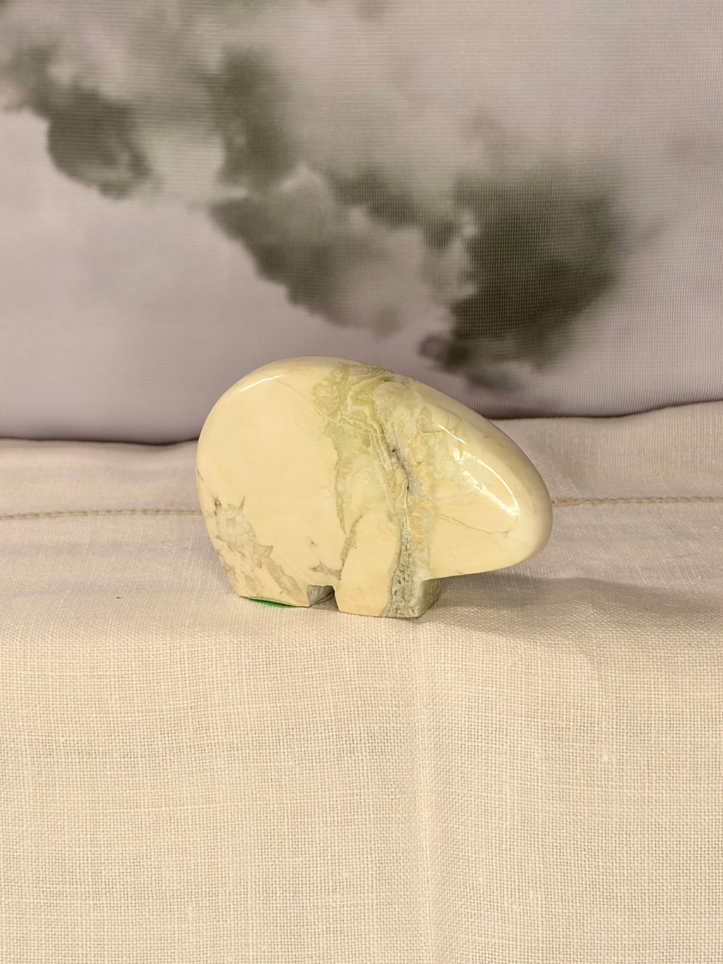 Green Maligano Jasper Bear Carving - Option A