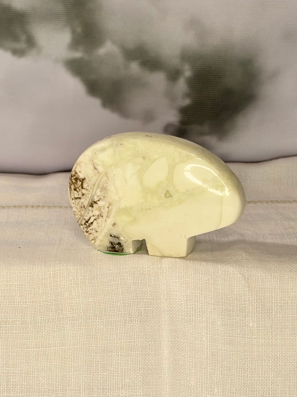 Green Maligano Jasper Bear Carving - Option B
