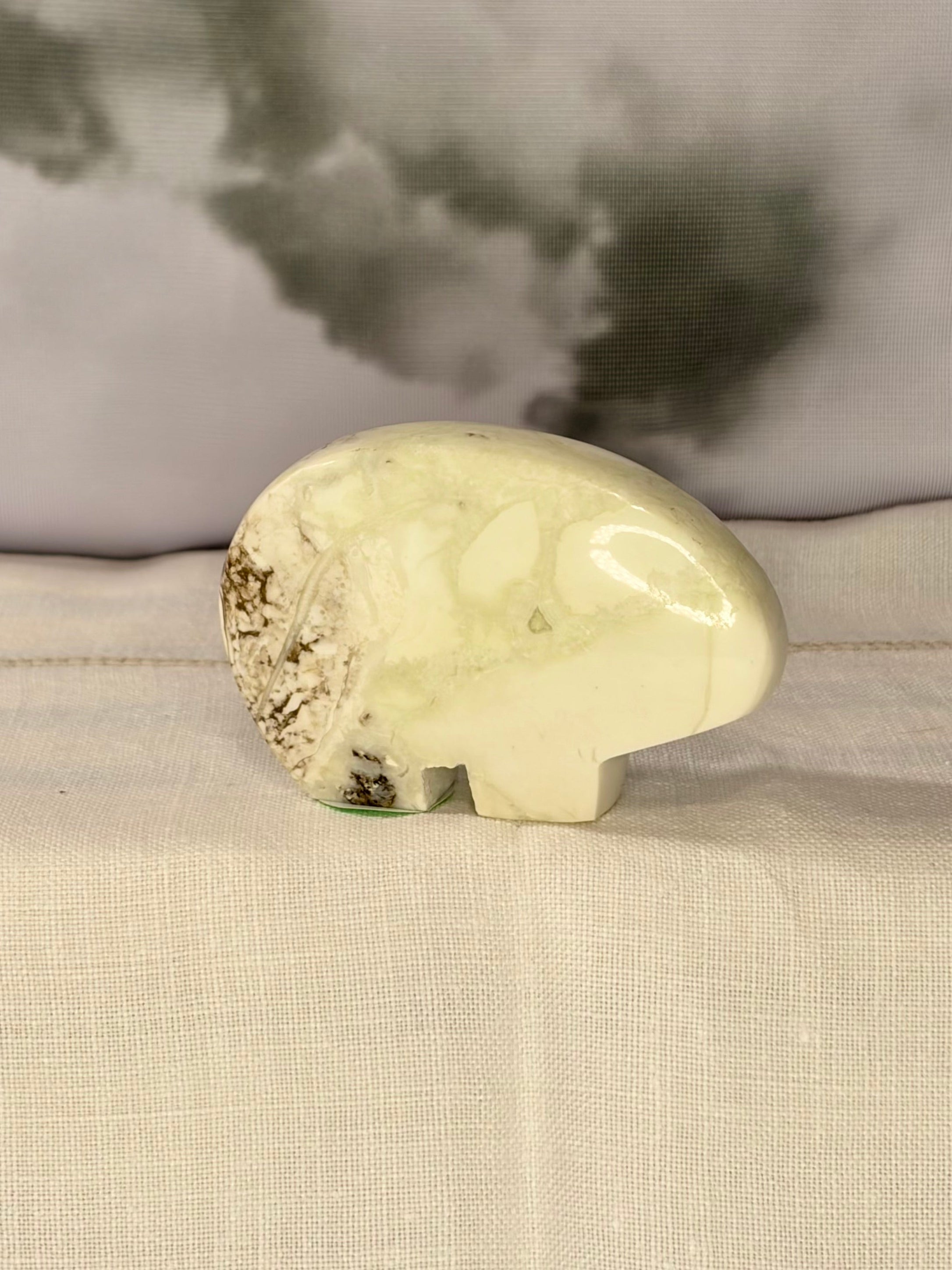 Green Maligano Jasper Bear Carving - Option B