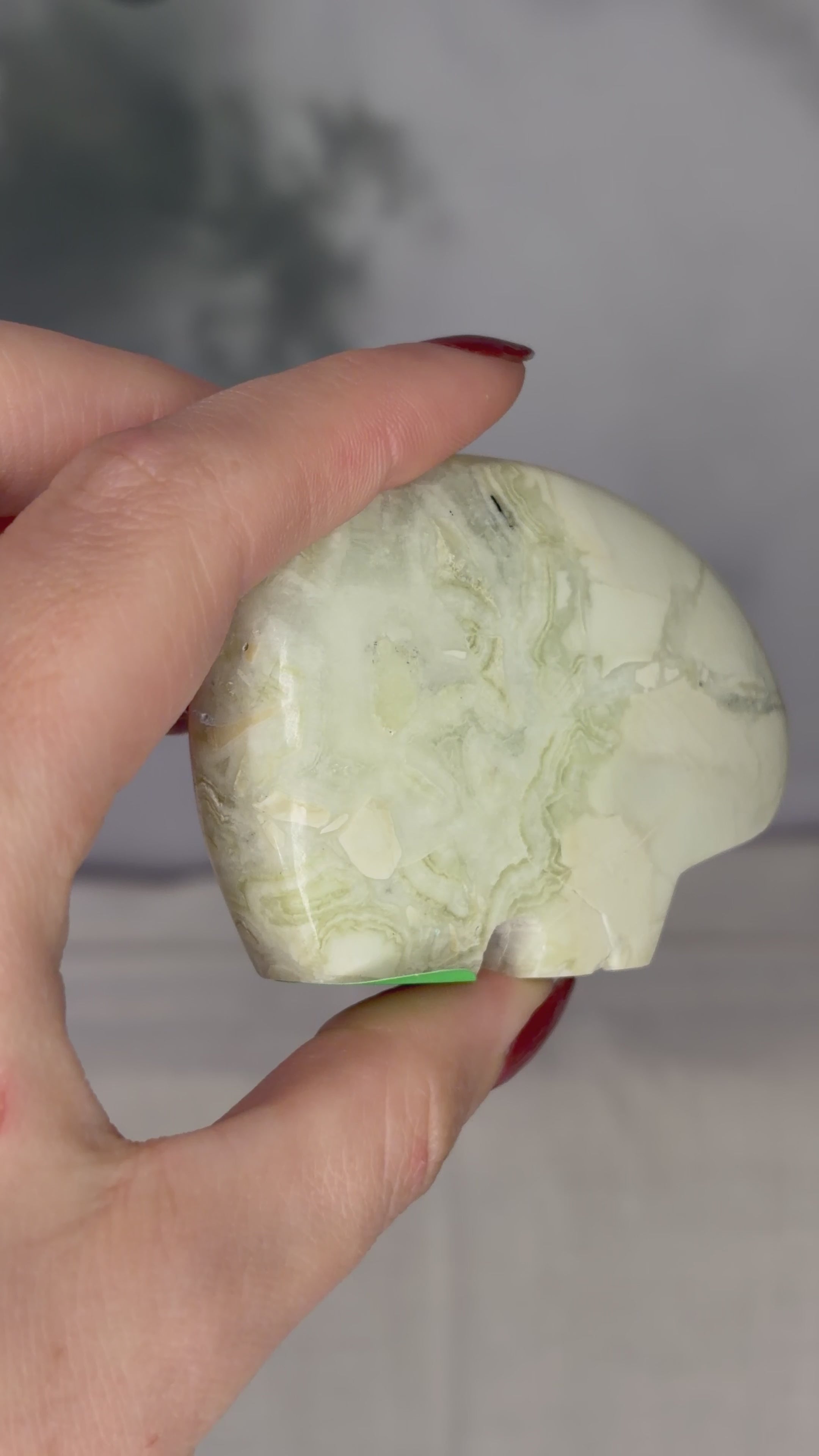 Green Maligano Jasper Bear Carving - Option D (imperfect)